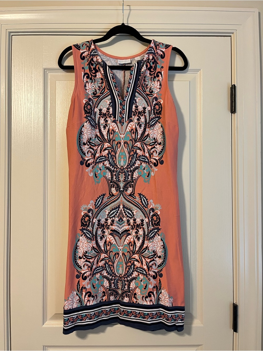 New York & Company Paisley
Dress Medium